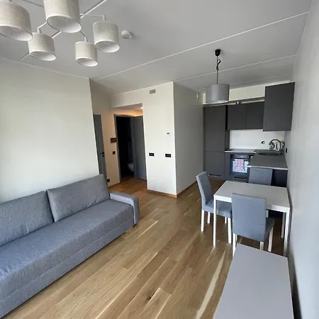 Uus Mai Taenava Korter Daire