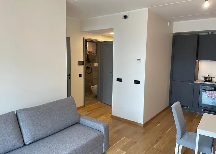 Uus Mai Taenava Korter 公寓